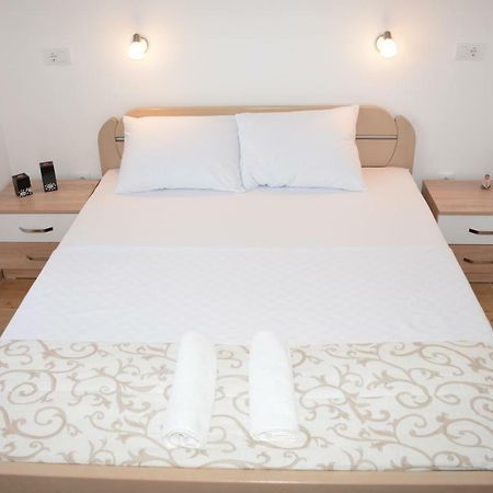 Apartmani Gaga Tivat Exterior foto