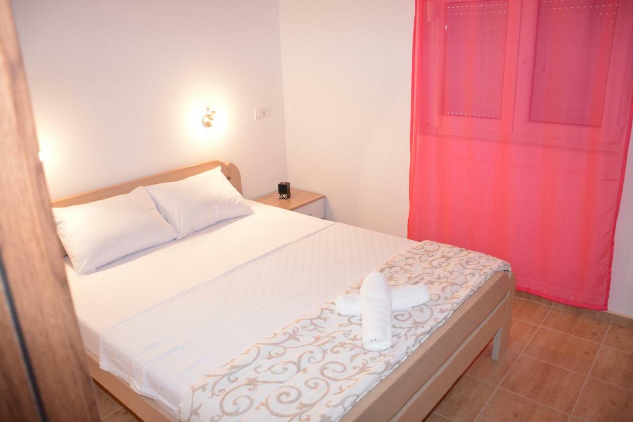 Apartmani Gaga Tivat Exterior foto