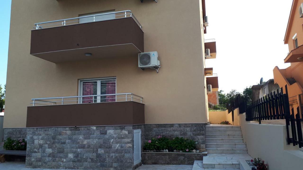 Apartmani Gaga Tivat Exterior foto