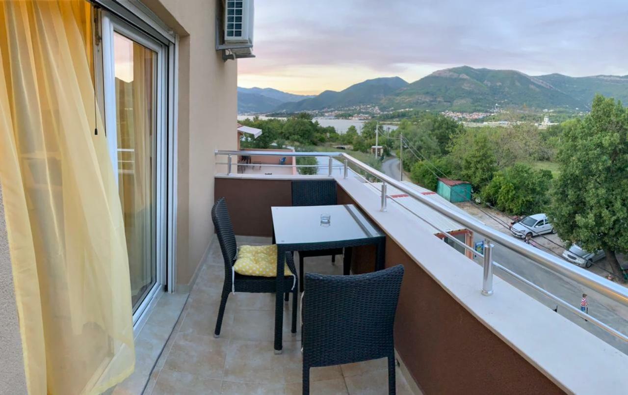 Apartmani Gaga Tivat Exterior foto